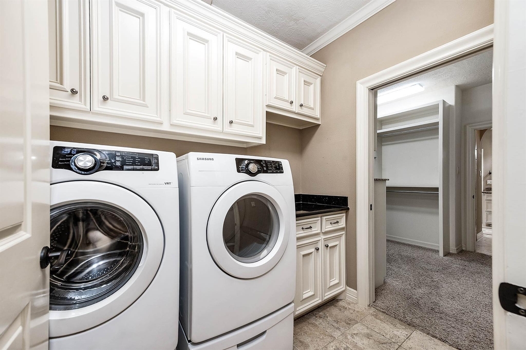 1215 Malone Street - Photo 30
