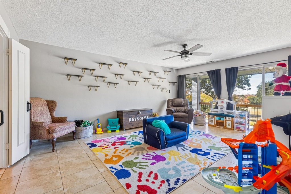1202 Green Briar Drive - Photo 18