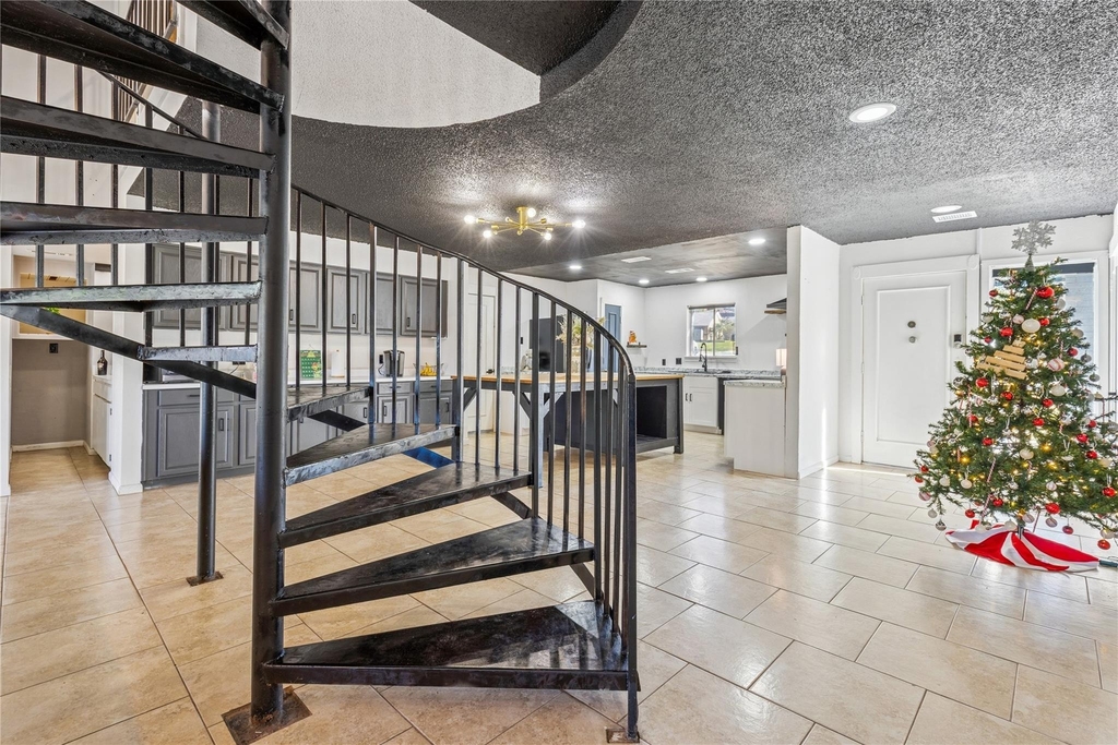 1202 Green Briar Drive - Photo 22