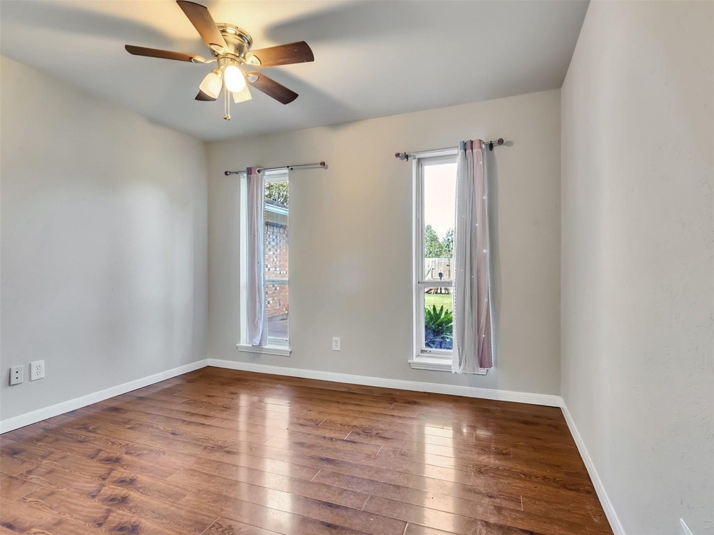 913 W Galveston Street - Photo 15