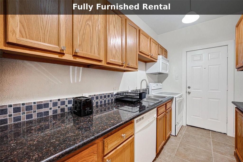 3415 La Branch Street - Photo 7