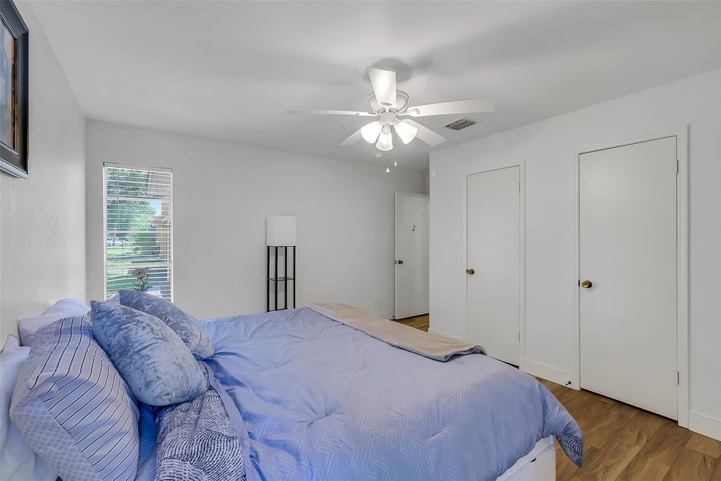 11715 Brighton Lane - Photo 18
