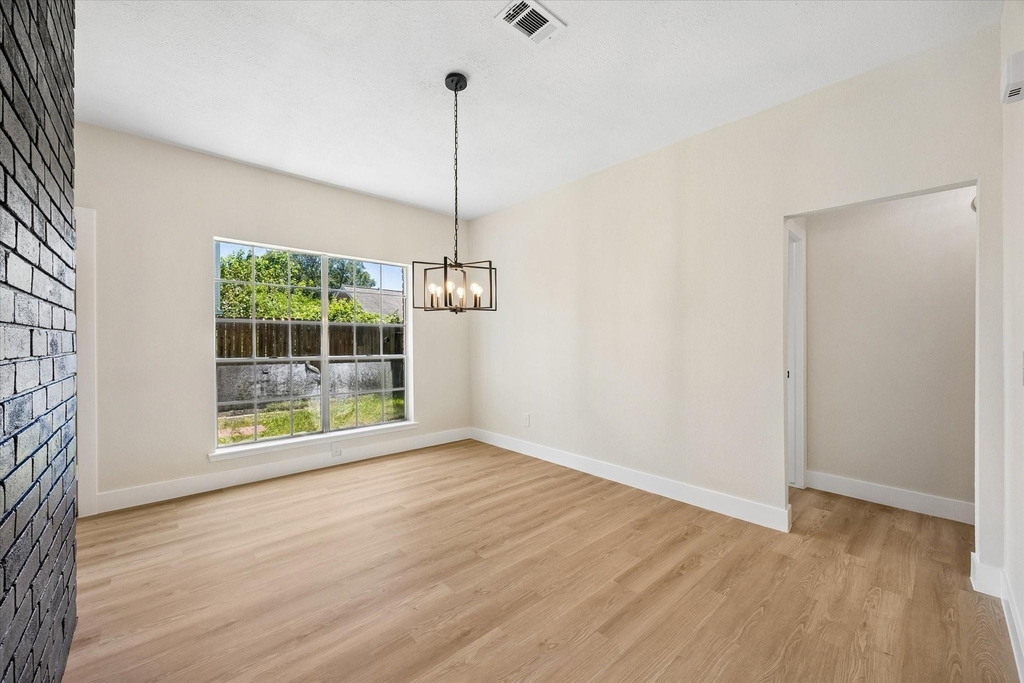 5104 Spring Circle Drive - Photo 14