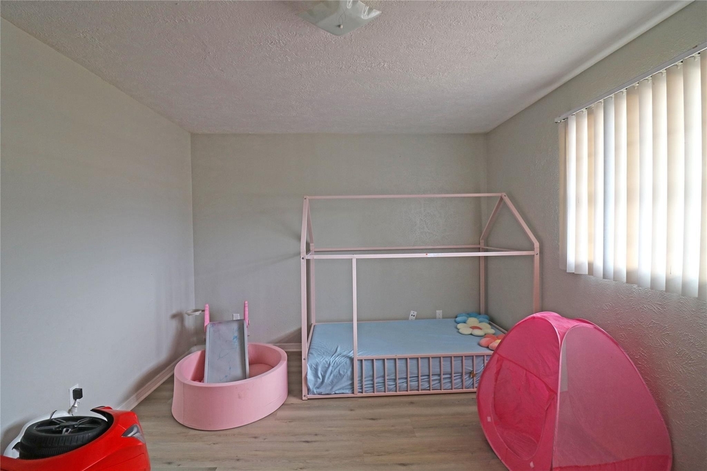 6305 Westward Street - Photo 9