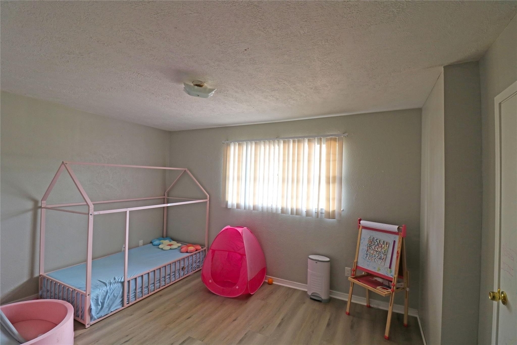6305 Westward Street - Photo 8