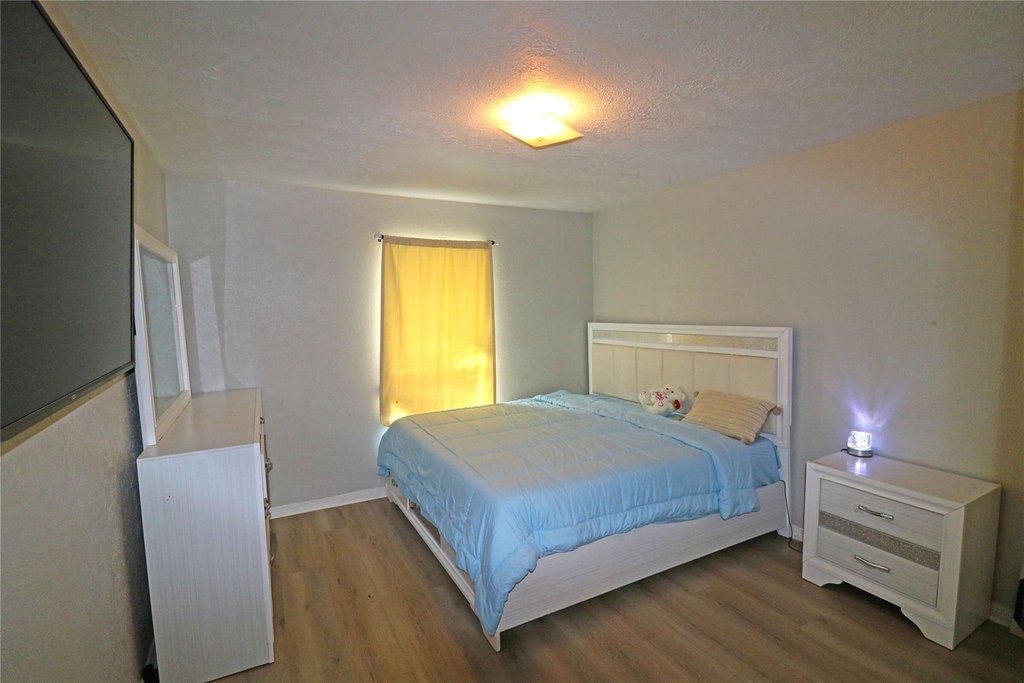 6305 Westward Street - Photo 6