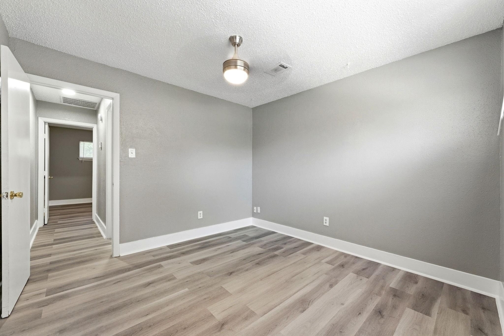 16957 Rabon Chapel Road - Photo 10