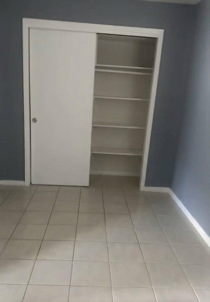 1660 Richmond Avenue - Photo 2