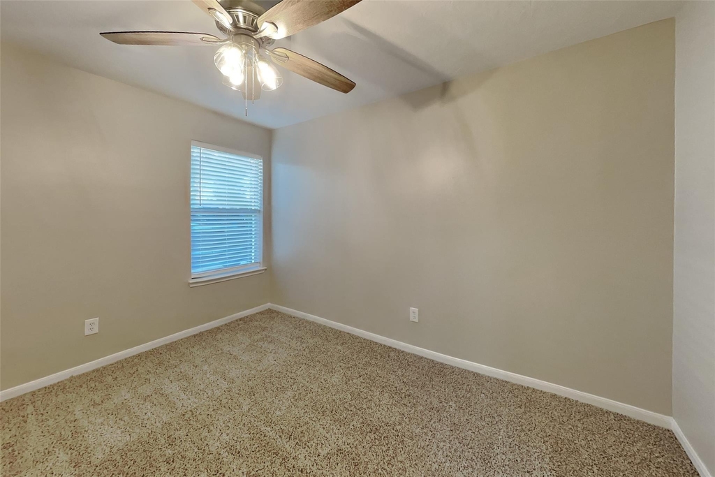 10 Wimberly Way - Photo 14