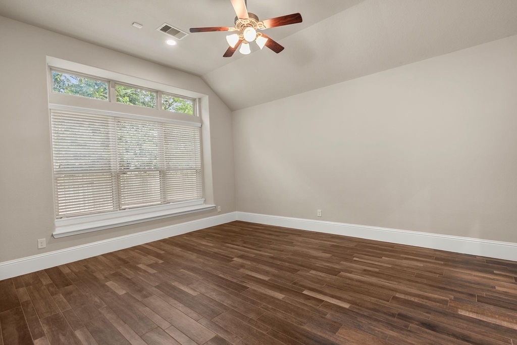 19 Cohasset Place - Photo 23