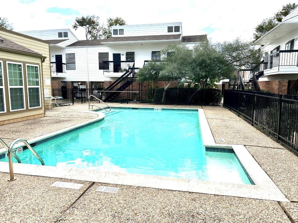 7901 Cambridge Street - Photo 9