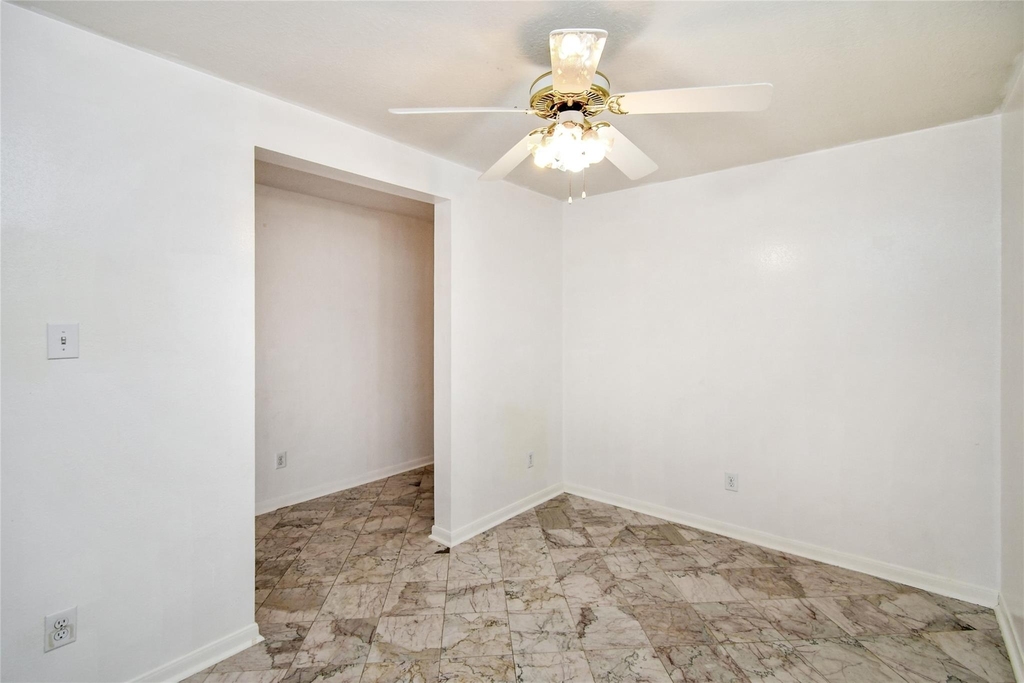 15107 Trinity Meadow Drive - Photo 10