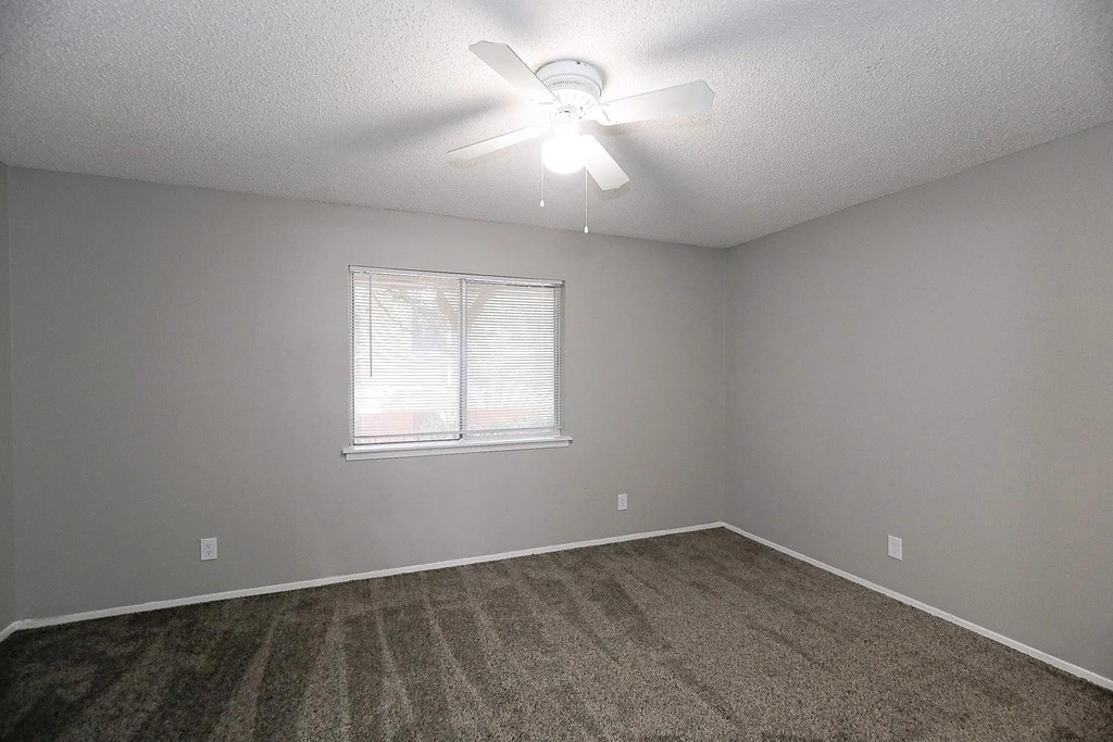 8100 N N Mopac Expressway - Photo 15