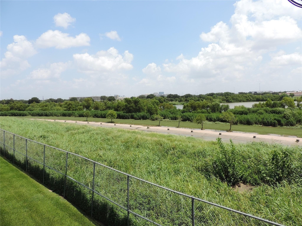 10555 Turtlewood Court - Photo 1