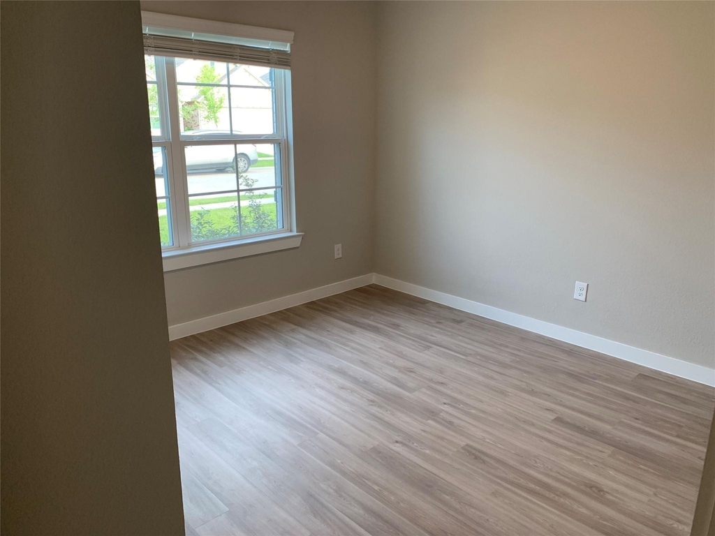 8611 Jetty Glen Drive - Photo 1