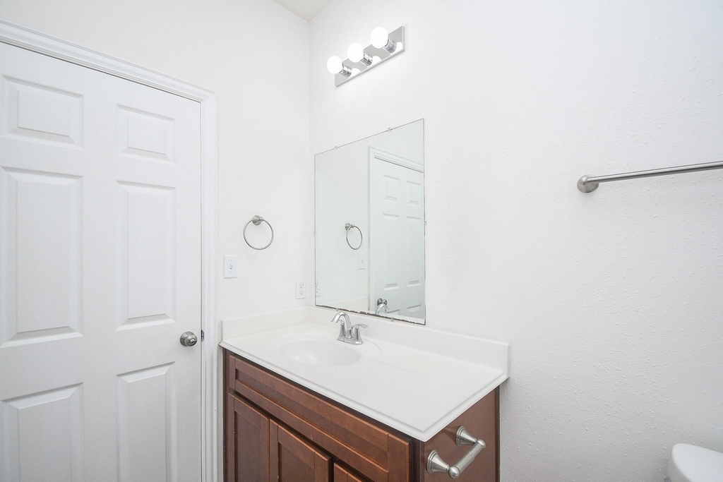 2407 Ferguson Way - Photo 10