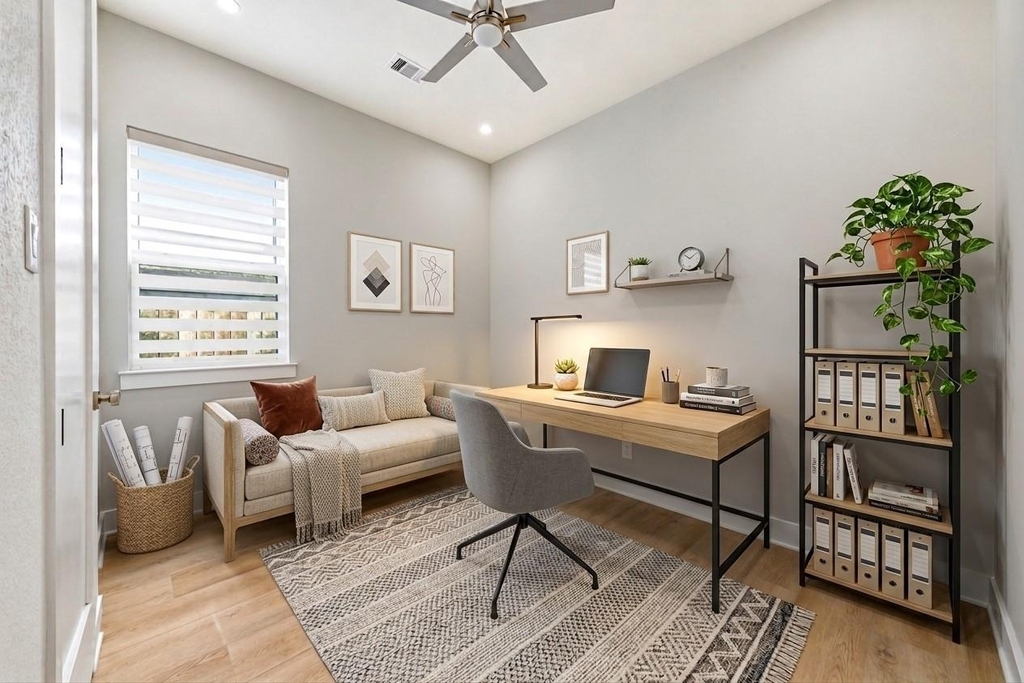422 E 41st Street - Photo 19