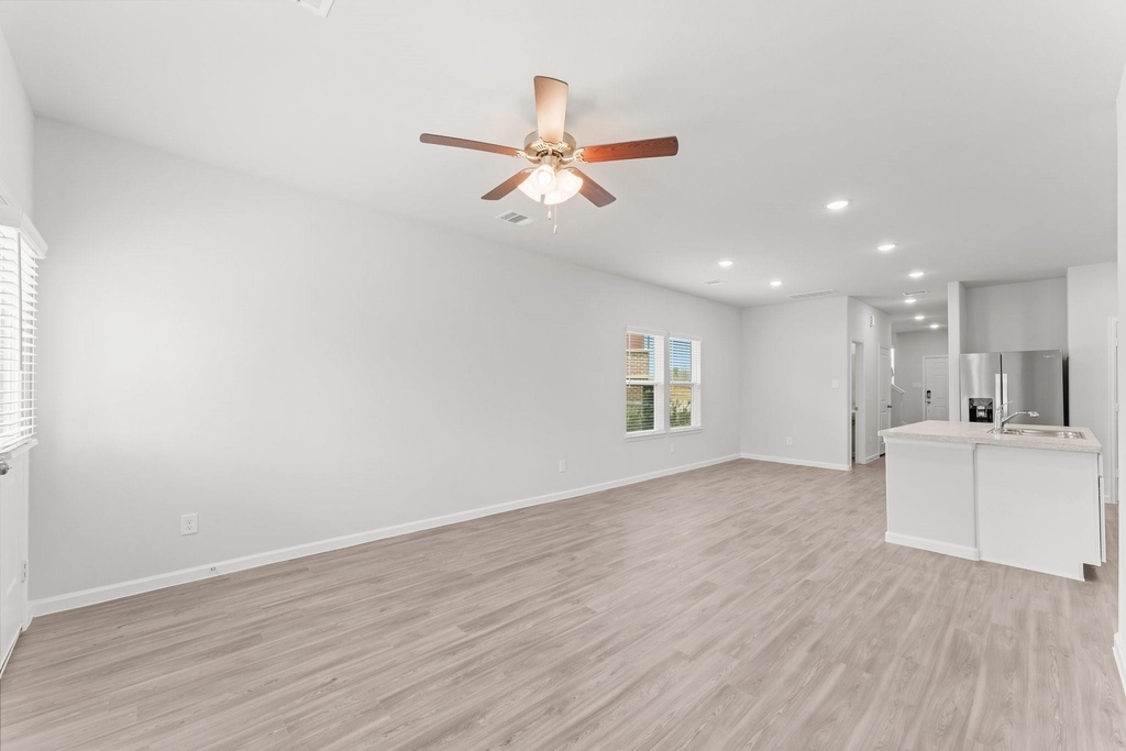 20802 Adventure Way - Photo 11