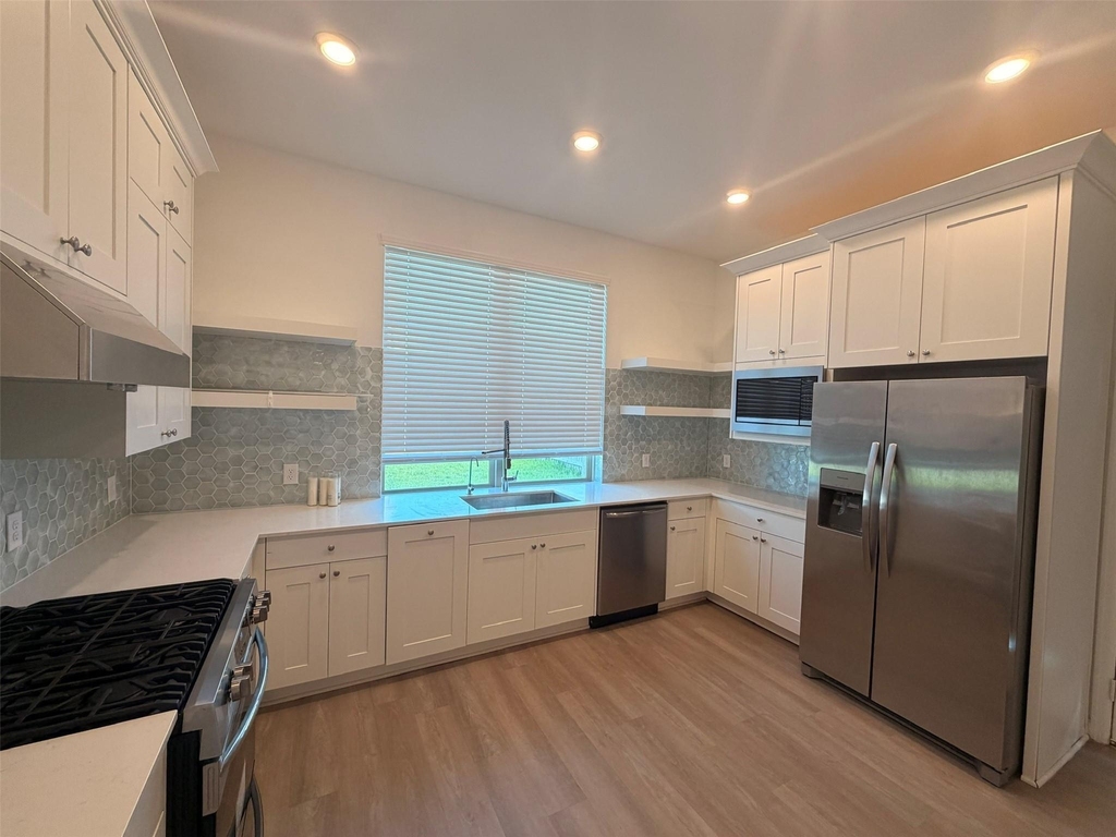 4922 Sand Clouds Drive - Photo 4