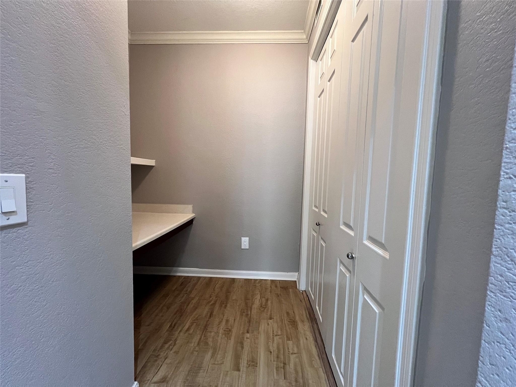 7575 Kirby Drive - Photo 11