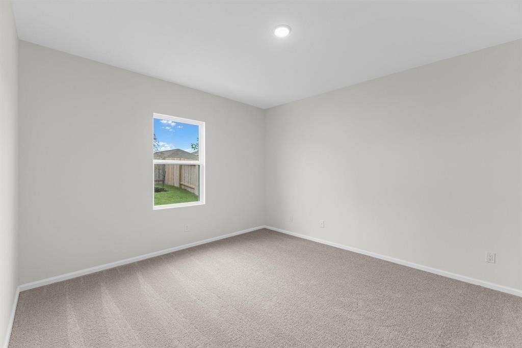 22495 Kinley Street - Photo 2