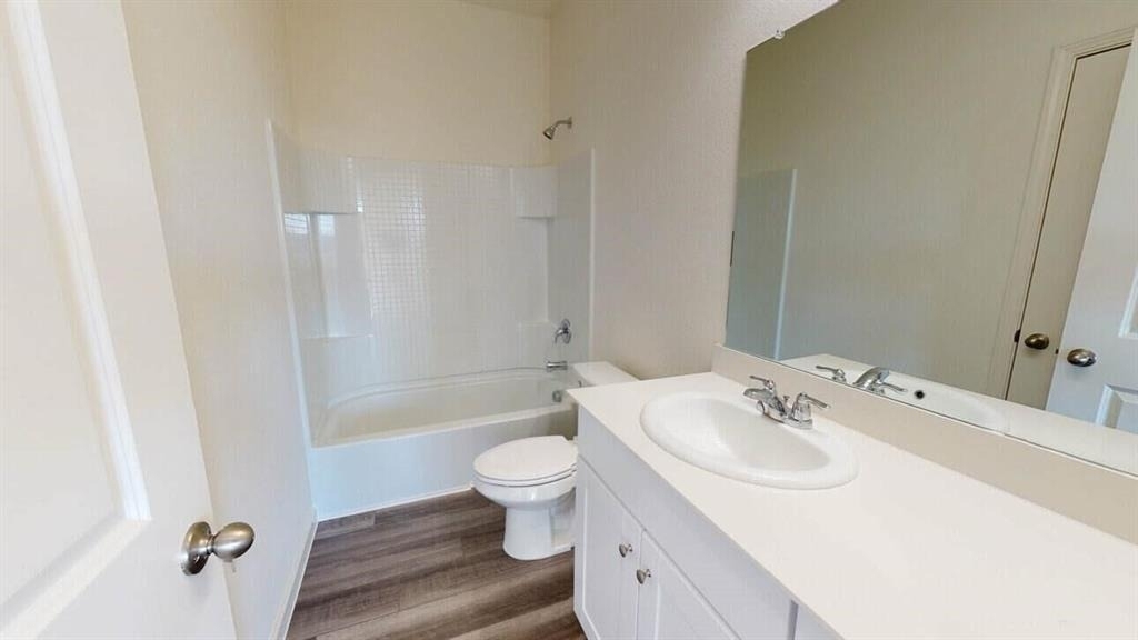 22495 Kinley Street - Photo 5