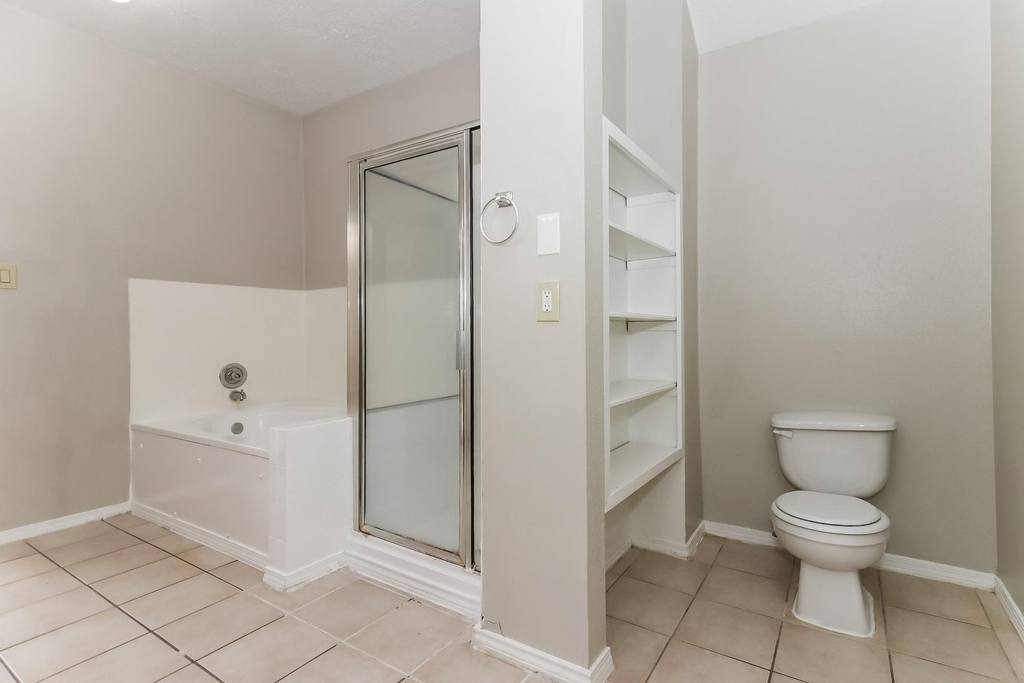 7447 Woodland West Drive - Photo 15