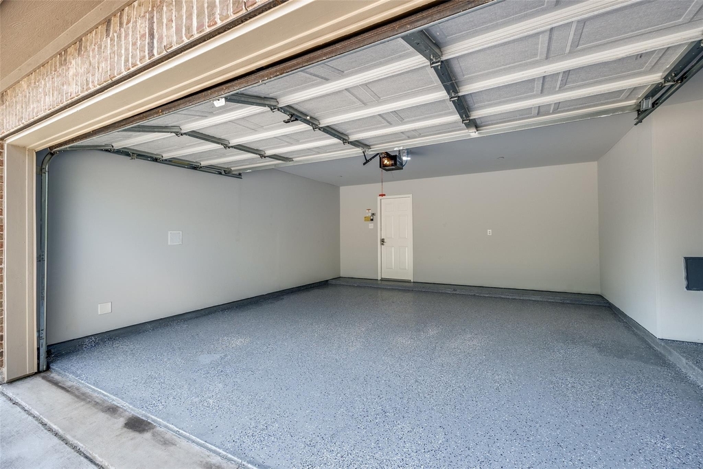 1123 Sophia Street - Photo 9