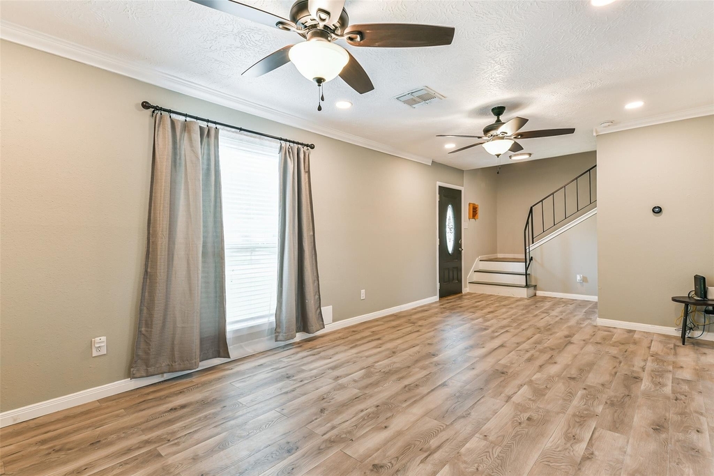 207 Woodvale Drive - Photo 13