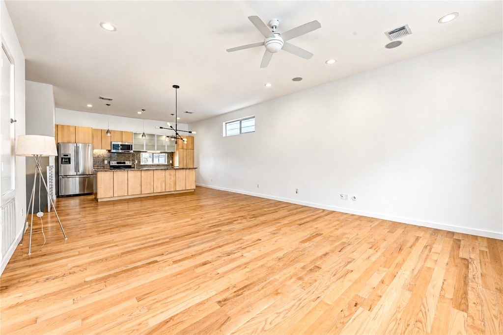 2234 Leeland Street - Photo 26
