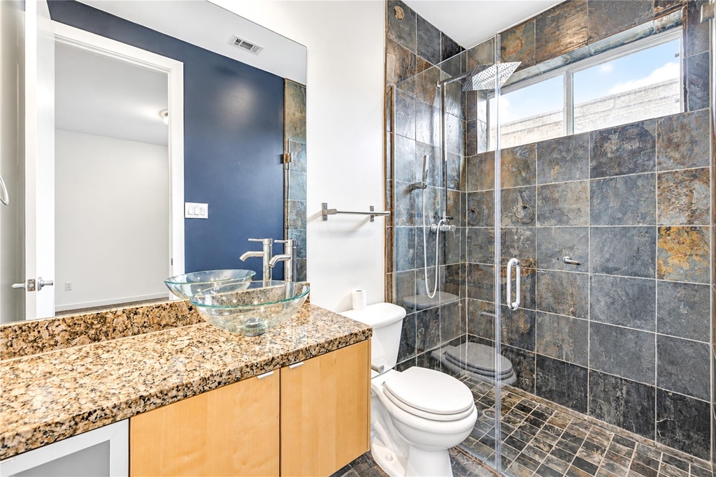 2234 Leeland Street - Photo 44
