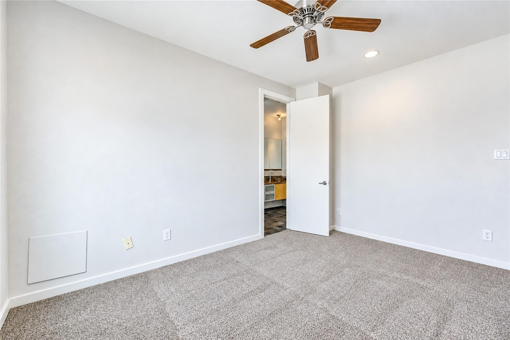 2234 Leeland Street - Photo 6