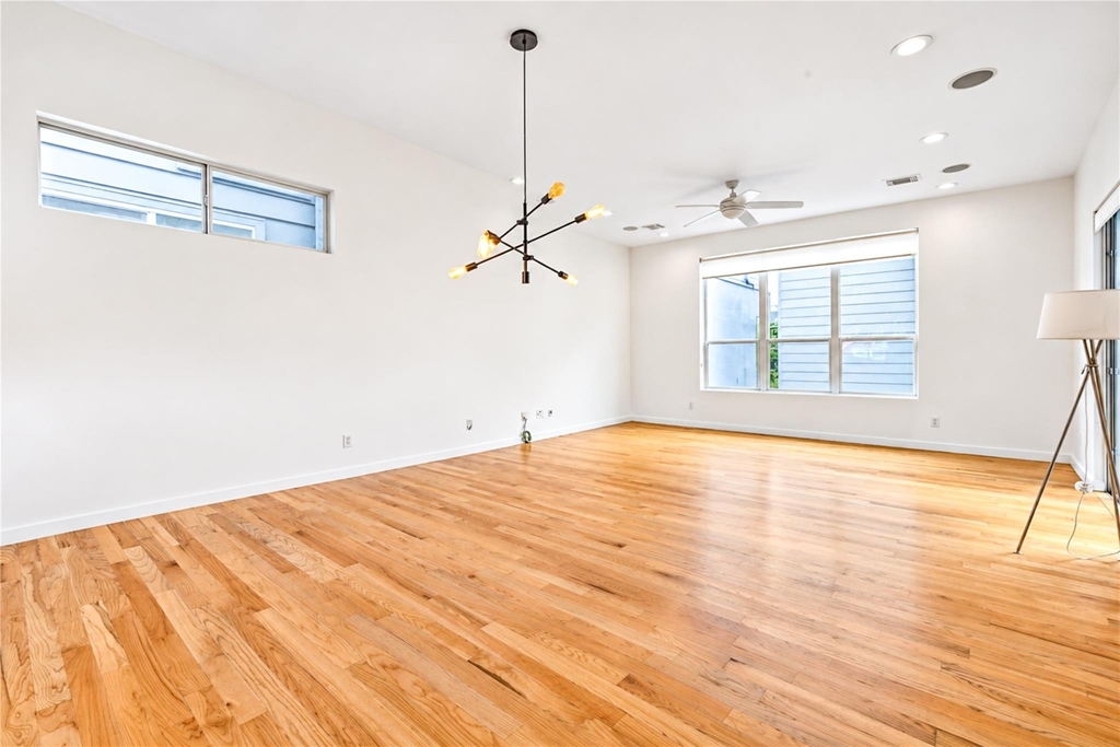 2234 Leeland Street - Photo 20