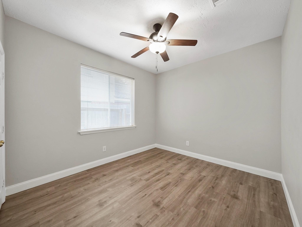 4414 Casey Circle - Photo 11