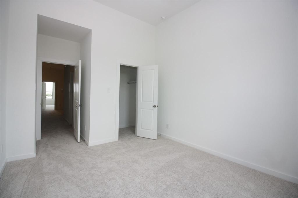 6527 Scarlet Pond Lane - Photo 32