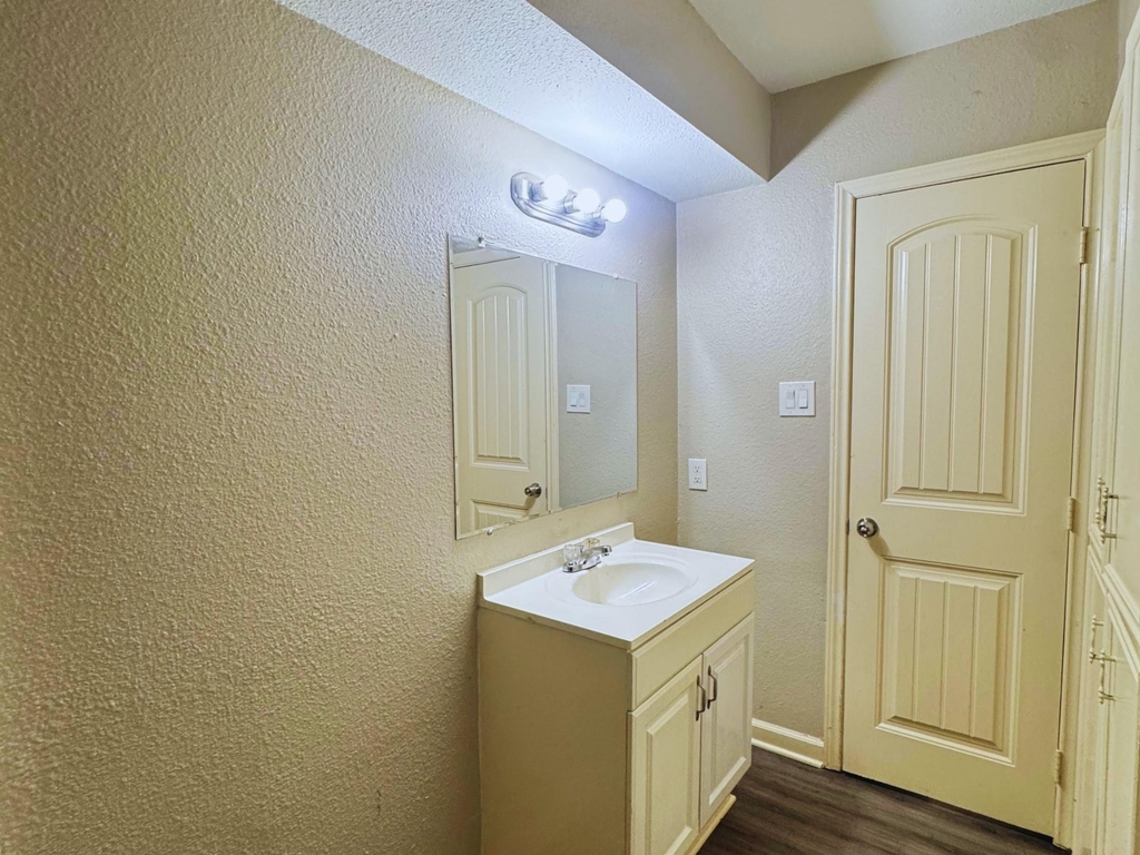 9325 Kentshire Dr - Photo 15