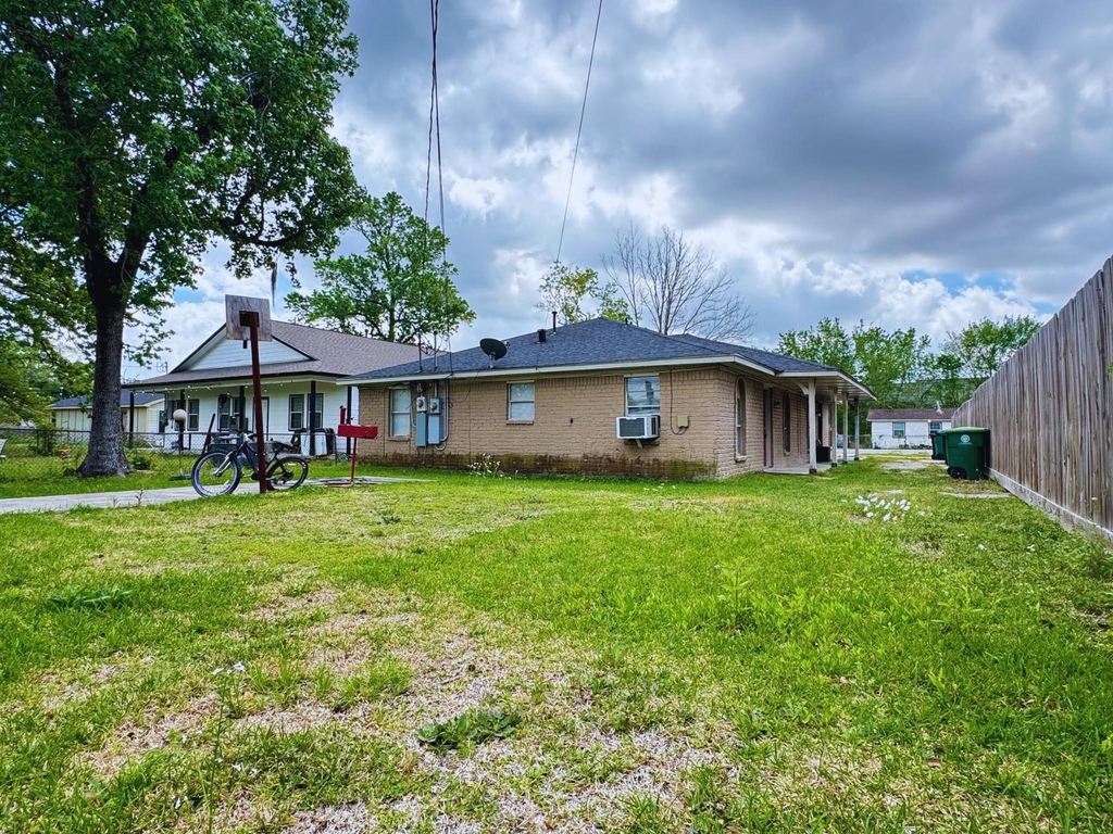9325 Kentshire Dr - Photo 17