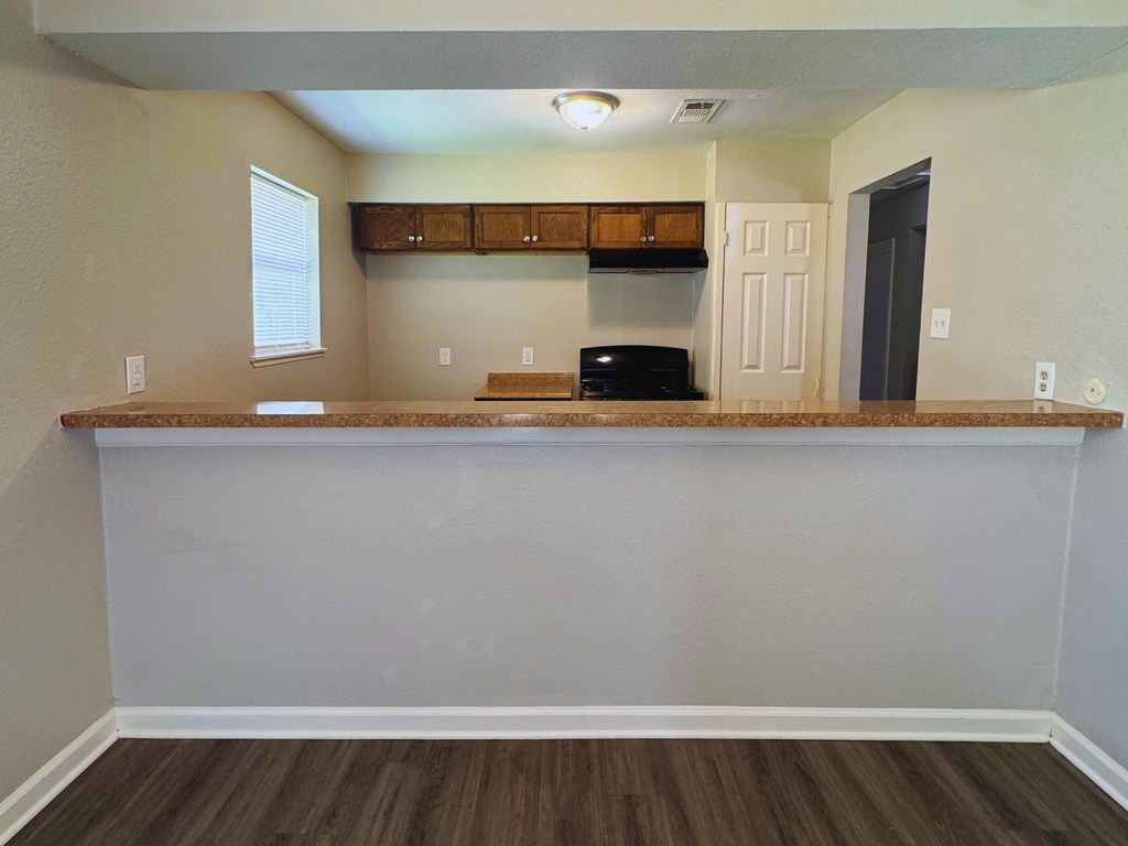 9325 Kentshire Dr - Photo 10