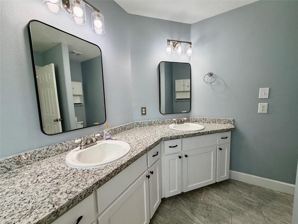 22806 Lantana Drive - Photo 21