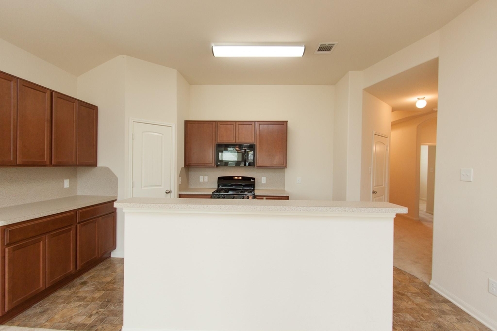 107 Piney Pathway - Photo 8