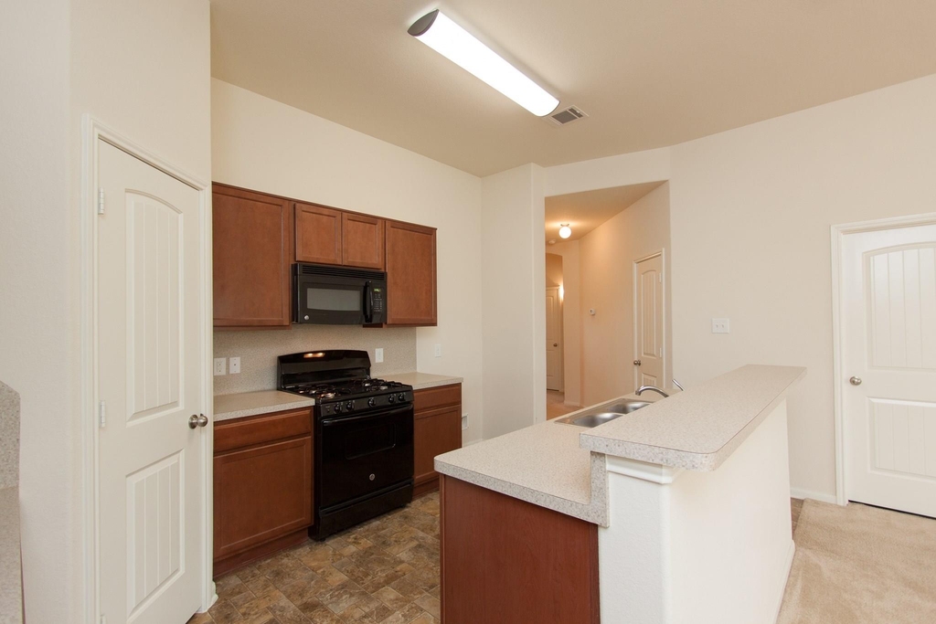 107 Piney Pathway - Photo 7