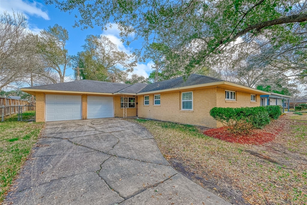 6130 Shadow Crest Street - Photo 31
