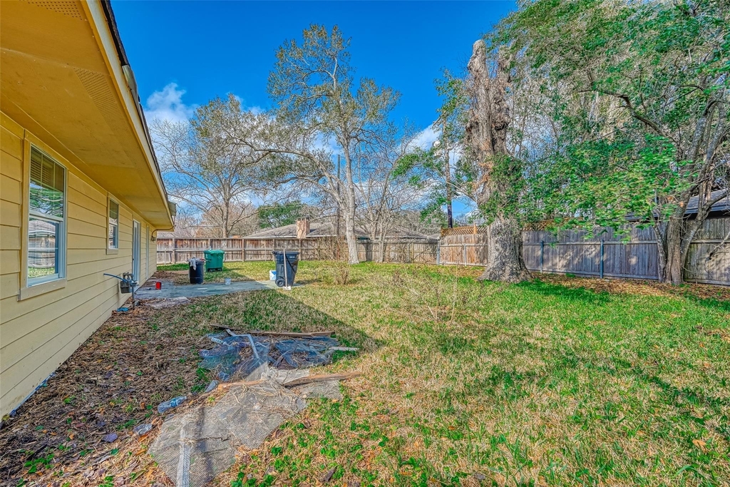 6130 Shadow Crest Street - Photo 39