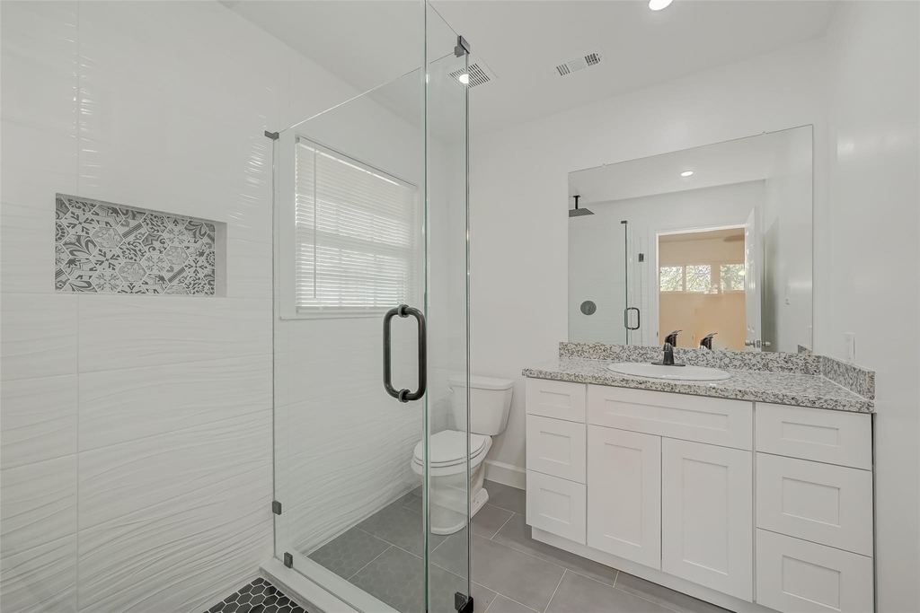 6130 Shadow Crest Street - Photo 24