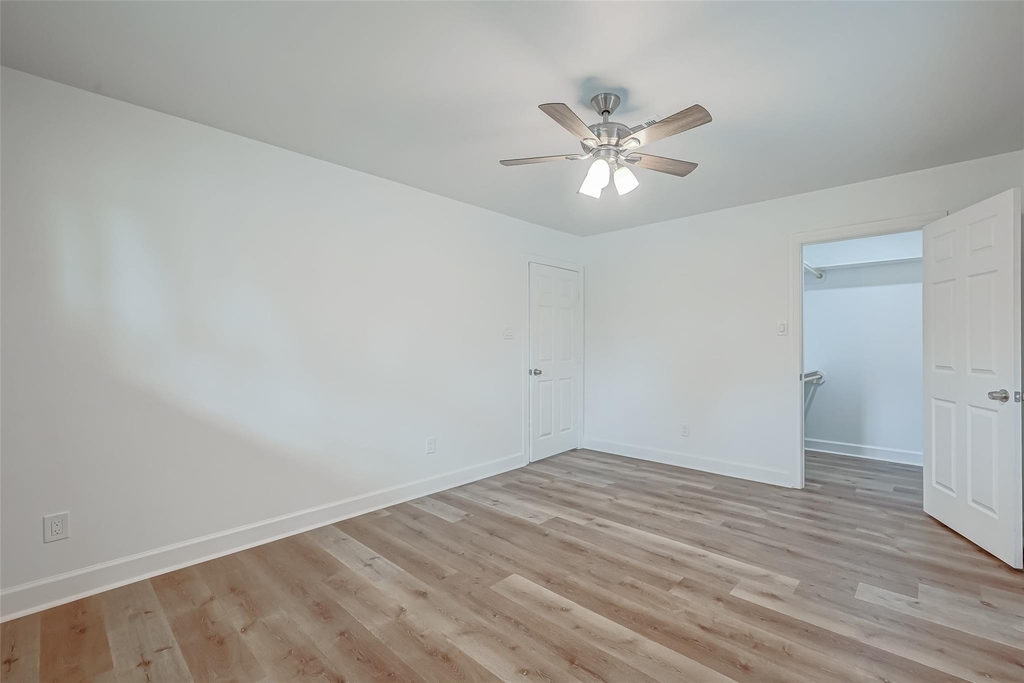 6130 Shadow Crest Street - Photo 29