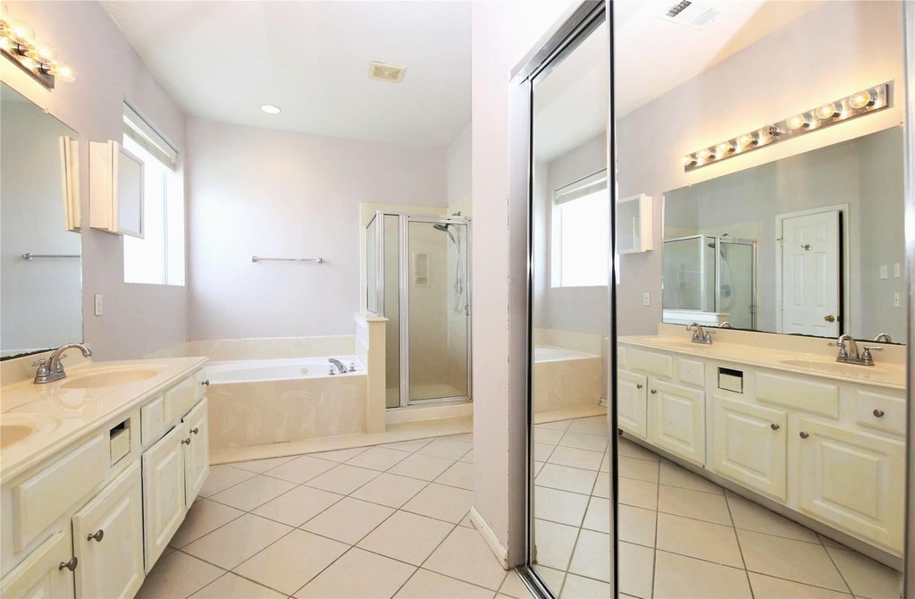 4602 Rainbow Valley Court - Photo 10