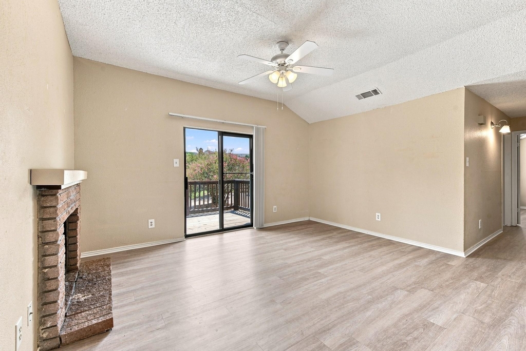 400 Fall Circle - Photo 7