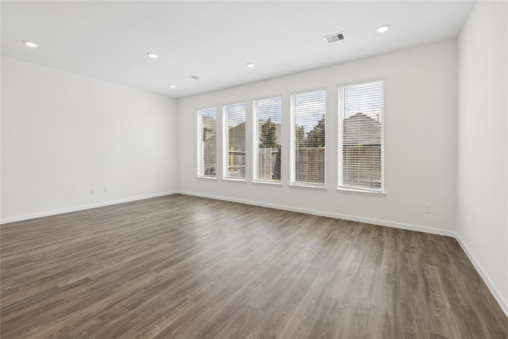 661 Royal Arch Drive - Photo 7