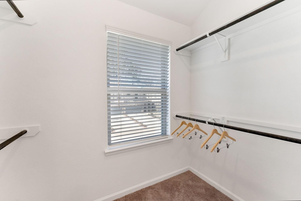 661 Royal Arch Drive - Photo 18