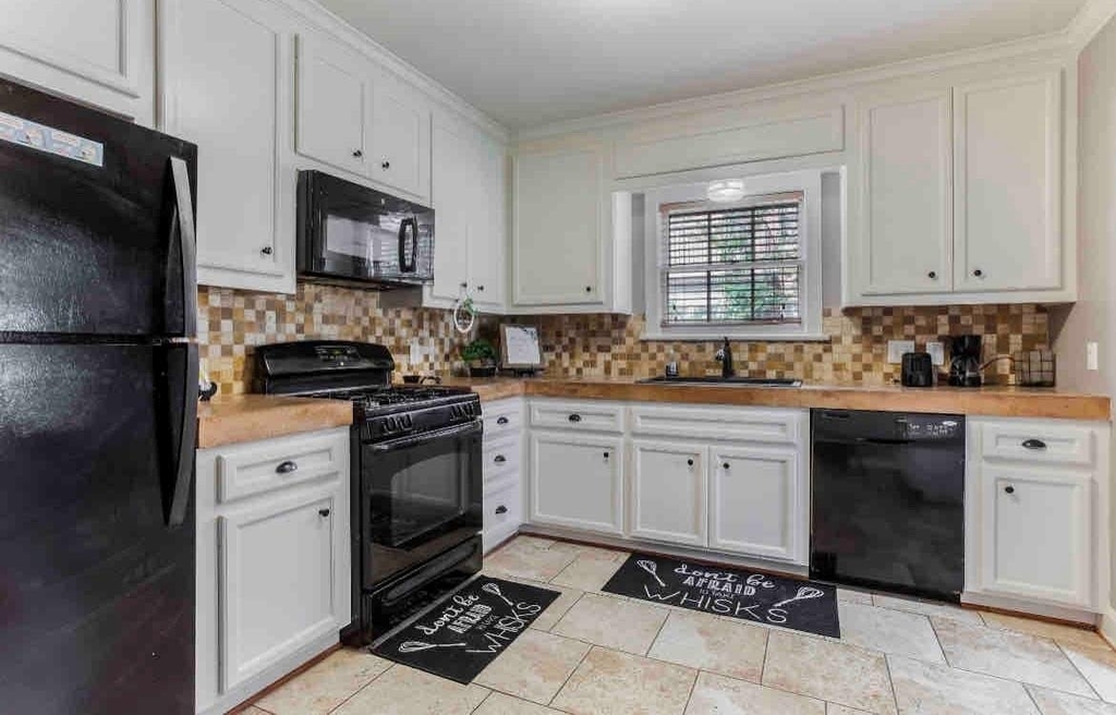 2820 Wheeler Street - Photo 4